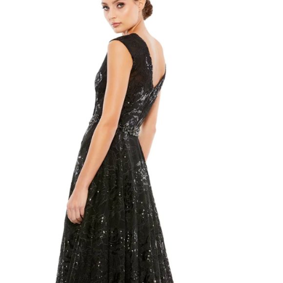 MAC DUGGAL12413 EMBROIDERED EMBELLISHED WAIST CAP SLEEVE A-LINE BLACK GOWN sz 12 - Picture 2 of 7